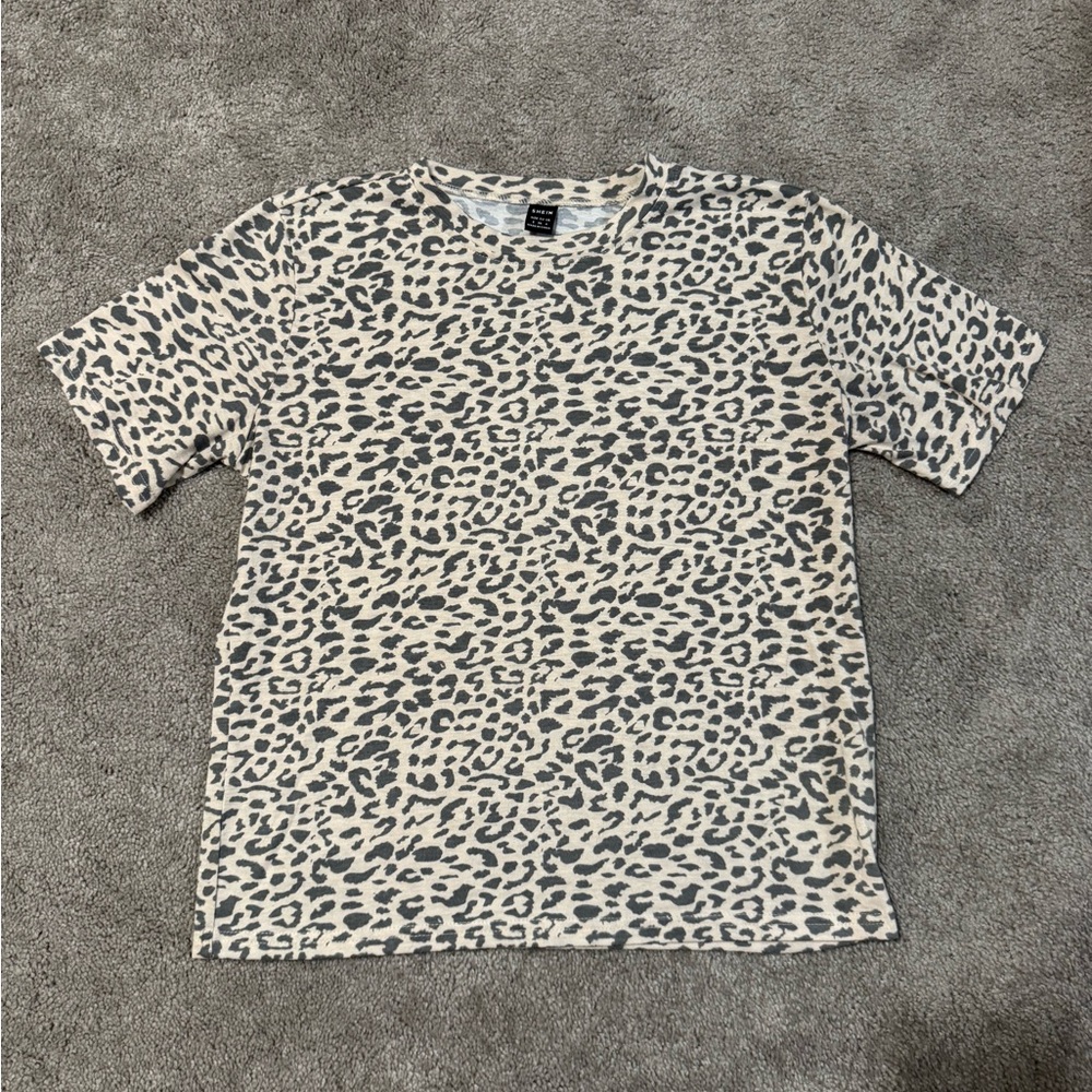 SHEIN Leopard Print Short Sleeve Tee - Grey and Cream